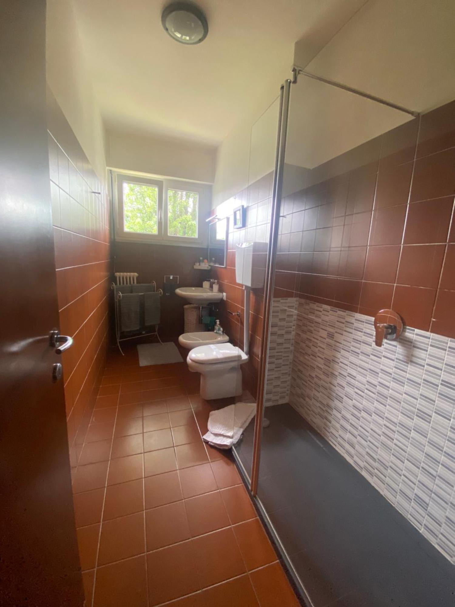 Relax&Comfort Redona 8 Bergamo Bagian luar foto