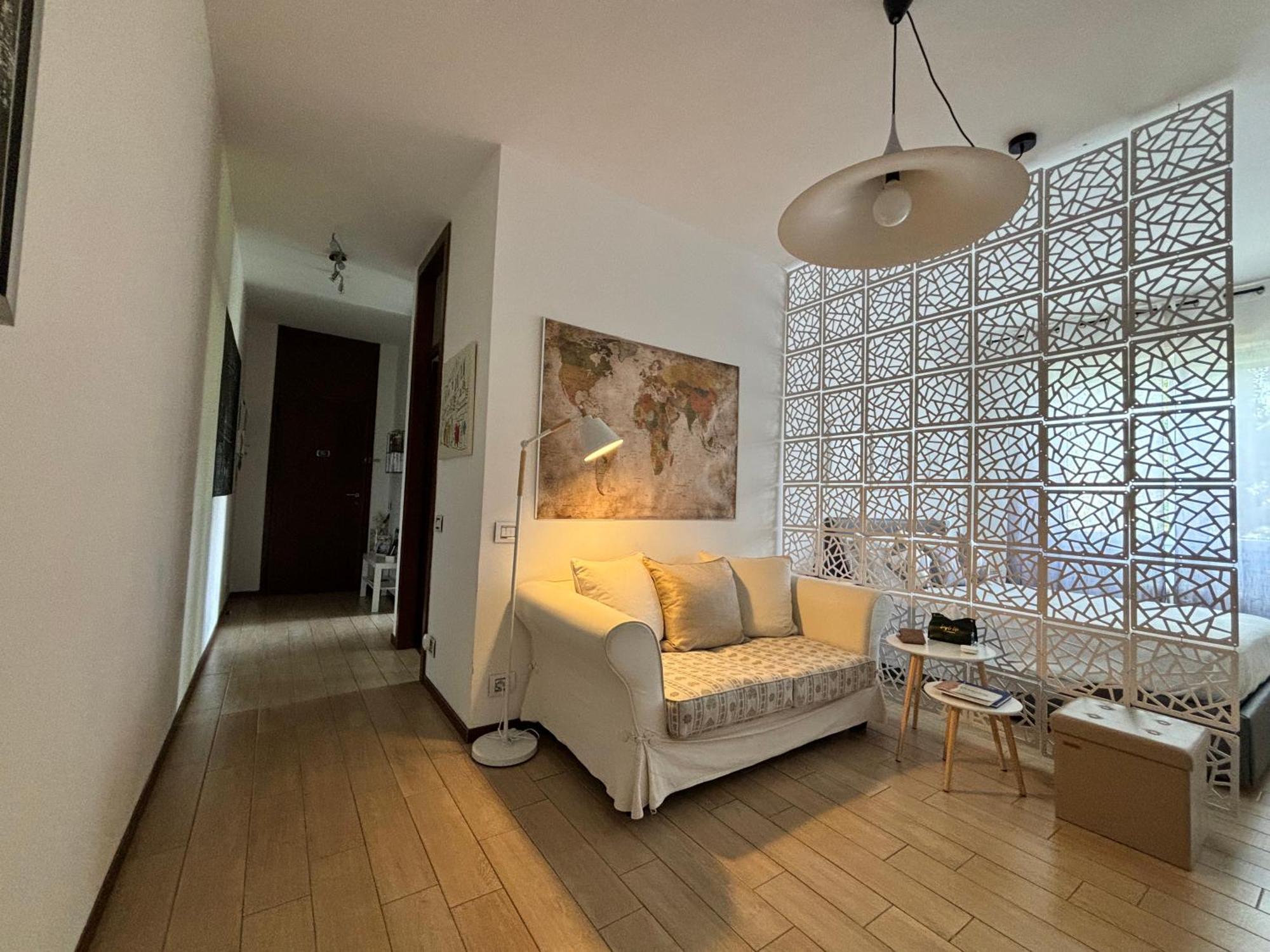 Relax&Comfort Redona 8 Bergamo Bagian luar foto